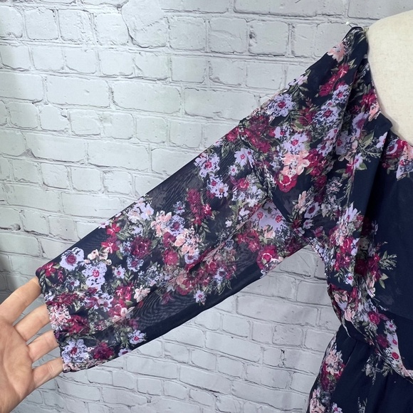 👗NWOT |•MAURICES•| Off The Shoulder Ruffle Dress Size Large - Picture 5 of 16